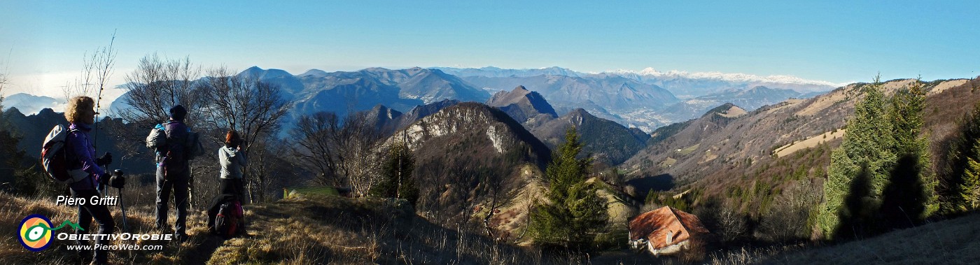 27 Panoramica verso nord-ovest  .jpg